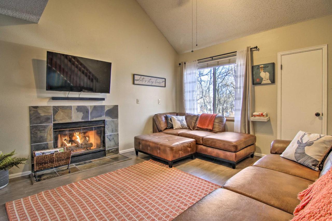 Апартаменты Manitou Springs Escape With Aandc And Private Deck! Экстерьер фото